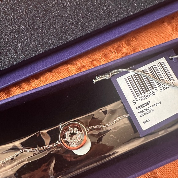 Swarovski Silver Bracelet with Crystals - Picture 3 of 8